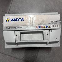 Batteria Varta E44 Silver Dynamic
