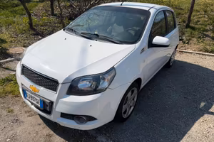 Chevrolet Aveo 1.2 5P. LT GPL