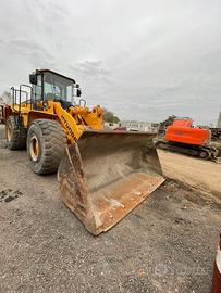 Pala Gommata Hyundai HL770-7