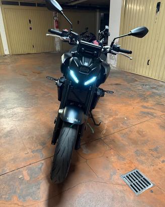 Mt-07 2025 Nera 