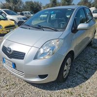Toyota Yaris 1.0 5 porte Sol