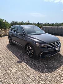 Volkswagen Tiguan 2.0 TDI R-Line DSG