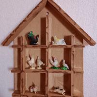 Bacheca degli anni 80 con Otto Animali da Cortile 