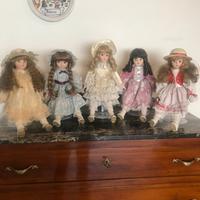 Bambole di porcellana