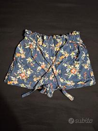 pantaloncini floreali