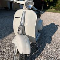 Vespa 50