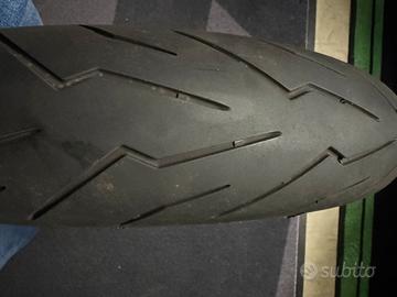 Pirelli Diablo Rosso III 120/70 + 180/55 R17