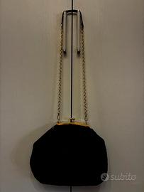 Borsa nera finta pelliccia (Intrend)