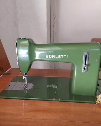 Macchina da cucire  BORLETTI  - antiquariato