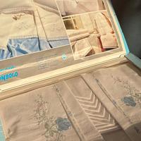 Set lenzuolo/tovaglia/asciugamani