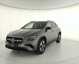 MERCEDES-BENZ GLA 200 d automatic