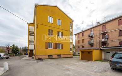 TRILOCALE A CORREGGIO