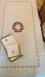 Tovaglia ricamata a mano punto croce 100% cotone