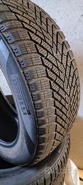 Gomme Invernali Pirelli 235/55/19 H