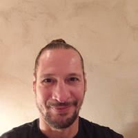 Manutentore specializzato per stagione estiva