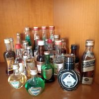 Mignon liquori, vari prezzi.