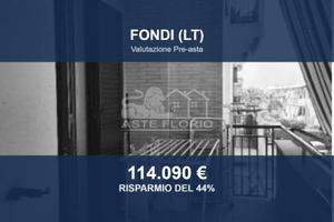 Immobile in asta di 5781 m² con box auto a Fondi
