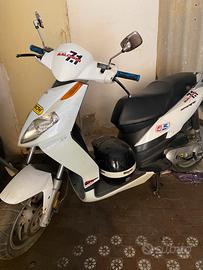 Scooter Aprilia sport city 50