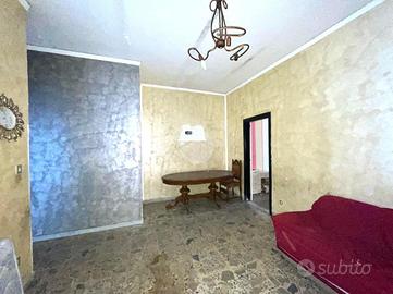 3 LOCALI A COSENZA