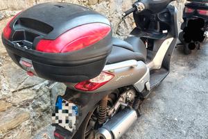 Yamaha x-city 250