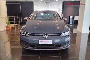 VOLKSWAGEN Golf 2.0 TDI DSG SCR Style U10628