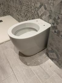 WC di design filomuro NUOVO