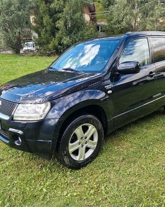 Suzuki Grand Vitara 1.9 DDiS 5 porte Executive 200