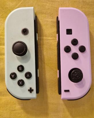 Nintendo Joy con laccetti e charging grip