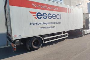 Semirimorchio city trailer con serranda