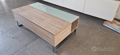 Tavolino da salotto alzabile – pratico e moderno