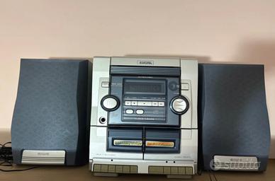 Radio/Stereo Aiwa con Casse