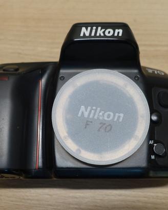 Fotocamera reflex analogica  Nikon F70