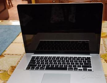 MacBook Pro fine 2011 Schermo 15 pollici CPU i7