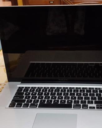 MacBook Pro fine 2011 Schermo 15 pollici CPU i7