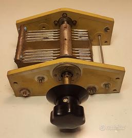 condensatore variabile ad aria 220 420 pf