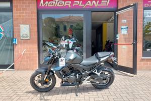 Honda Hornet 750 E-Clutch my 26 nuova da immatrico