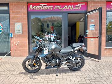 Honda Hornet 750 E-Clutch my 26 nuova da immatrico