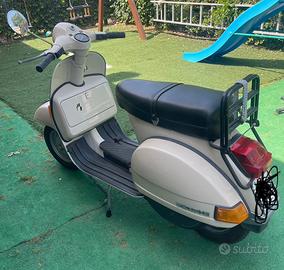 Vespa px150e