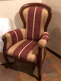 Poltrona Classica Damascato Bordeaux e Oro