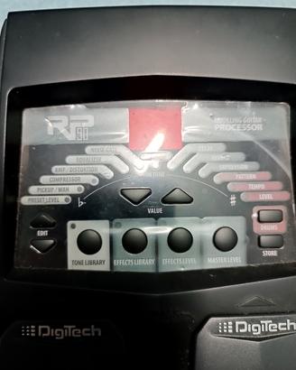 Pedaliera x chitarra elettrica  Digitech rp90.