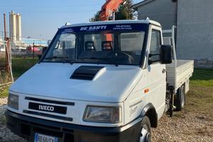 Iveco Daily 35-10 Con Gru