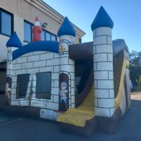 Castello gonfiabile usato per bambini