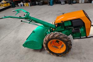 motocoltivatore agricolo