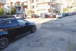 POSTO AUTO A GROTTAMMARE