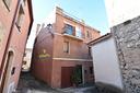 immobile-spazioso-su-3-livelli-con-terrazza-e-box