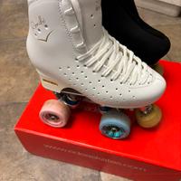 Pattini per pattinaggio artistico più accessori