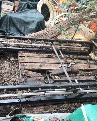 struttura  per palestra  technogym