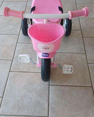 Triciclo Chicco con maniglione