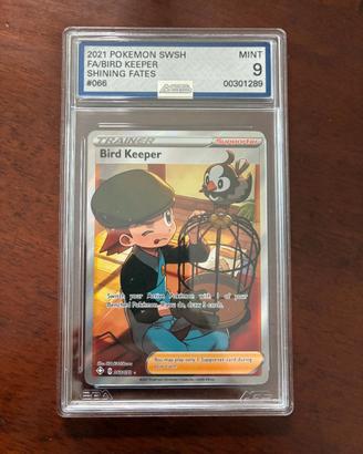 Carta gradata Pokemon 2021 FA/BIRD KEEPER AGS 9