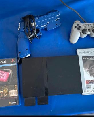 Ps2 com pistola joystick e 8 giochi